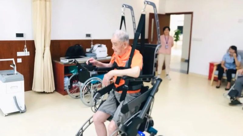 上海失能老人护理服务流程解析：全面了解护理细节**